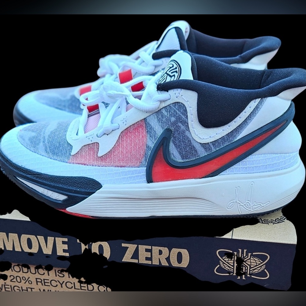 Nike Kids' Kyle Irving